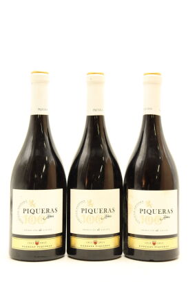 (3) 2011 Bodegas Piqueras 100 Anos, Almansa, Spain