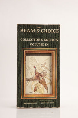 (1) Jim Beam Bourbon Whiskey Regal China Decanter Beam's Choice Collectors Edition Ring Neck Pheasant 4/5 quart 86 proof 8 year old