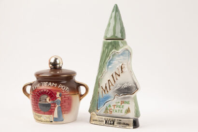 Two Beam decanters (EMPTY) in one lot : New England & Maine