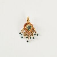 A Byzantine Gold Spinel and Emerald Pendant