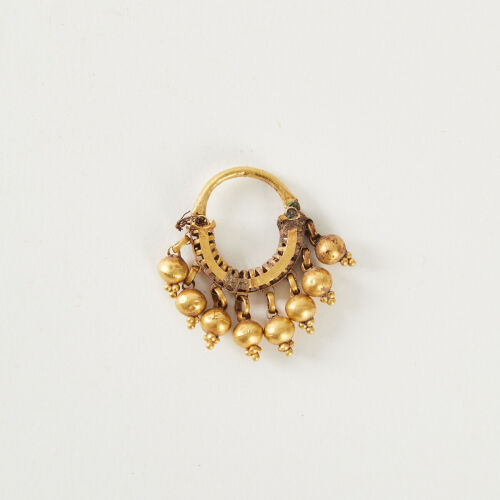 An Islamic Seljuk Gold Earring