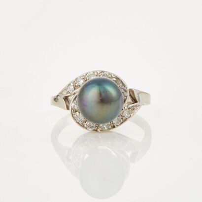 14ct White Gold, 8.9mm Tahitian Pearl and .15ct Diamond Ring