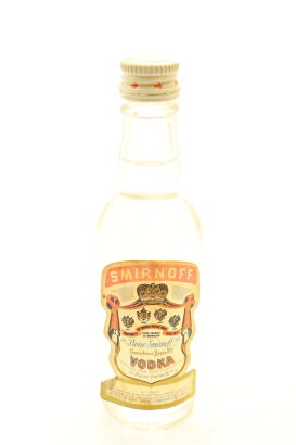 (1) Smirnoff Vodka Miniature, 33.5% ABV