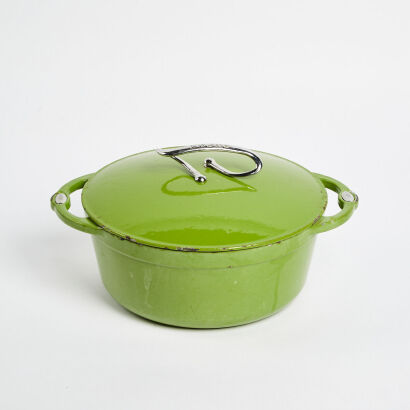 A Vintage Lodge Green Enamel Dutch Oven
