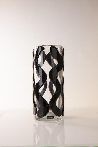 An 18 Karat Black Wiggle Vase