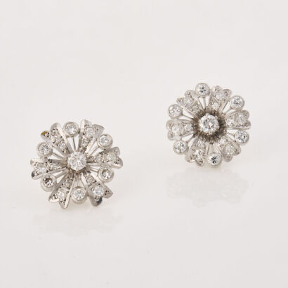 18ct White Gold, Traditional 1.41ct Diamond Cluster Earrings