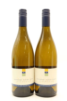 (2) 2005 Neudorf Brightwater Pinot Gris, Nelson