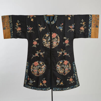 A Han Dynasty Women's Robe, China