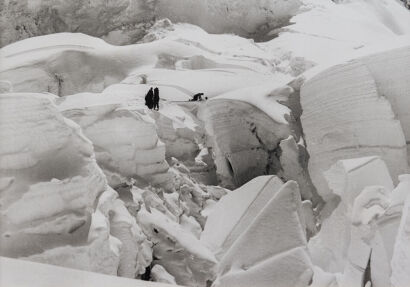 ALFRED GREGORY The huge crevasse at the entrance to the Western Cwm - Wilf Noyce