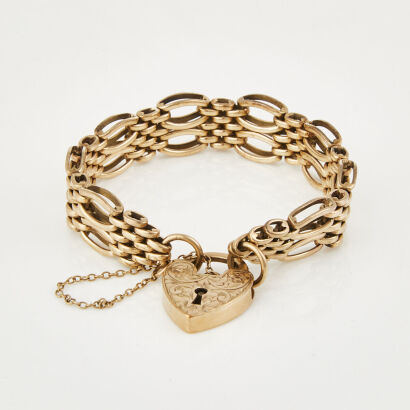 9ct Yellow Gold, Vintage Gate Bracelet with Heart Shape Padlock