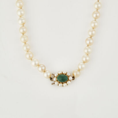 47cm Cultured Pearl Necklace with 9ct Yellow Gold and Turquoise Clasp, Hallmarked Mikimoto