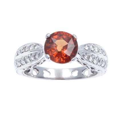 18ct Spessartine Garnet ring