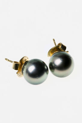 A pair of Tahitian pearl earrings, the 10mm cultured pearls in a cup mount. 18ct yellow gold. Post and butterfly attachments.