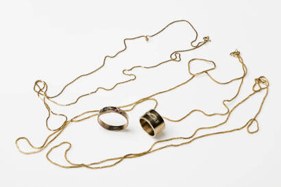 Three gold chains. 18ct and 22ct yellow gold. Weight 11.58 grams. To be sold with two 9ct yellow and rose gold band rings. Total weight 11.4 grams.
