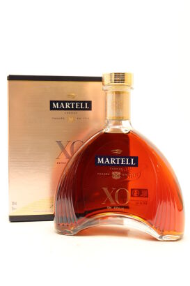 (1) Martell X.O. Cognac, 40% ABV