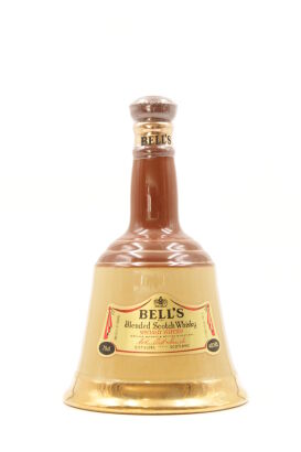 (1) Bells Specially Selected Blended Scotch Whisky Decanter