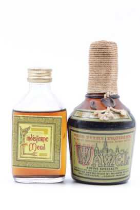 Two miniature Honey Wines in one lot