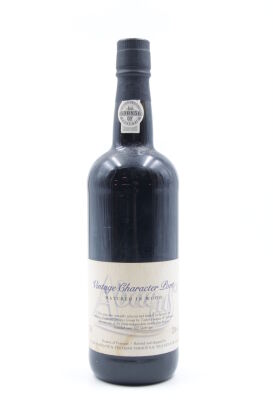 (1) Taylors Fladgate Vintage Character Port, Oporto