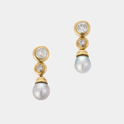 18ct Yellow Gold, Day and Night Pearl and 2.26ct Diamond Earrings