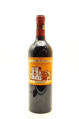 (1) 2015 Chateau Ducru-Beaucaillou, Saint-Julien [JR17] [WS97] [WE97]