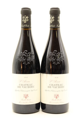 (2) 2016 Famille Brechet Chateau de Vaudieu Chateauneuf-du-Pape L'Avenue..., Rhone [RP96] [WS96] [WE97]