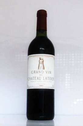 (1) 1982 Chateau Latour, Pauillac