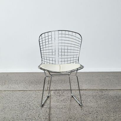 A Single Bertoia Style Chair