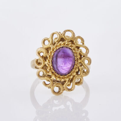 9ct Yellow Gold, Vintage, Amethyst Ring