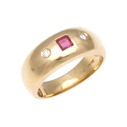 18ct Diamond and Ruby Ring