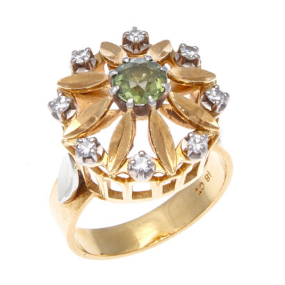 18ct Peridot and Diamond Ring