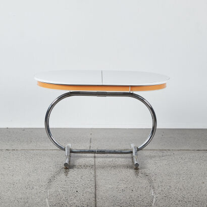 A Retro Oval Extendable Dining Table c.1960s