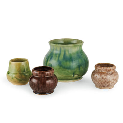 A Suite of Four Early Crown Lynn Trickle Glaze Vases