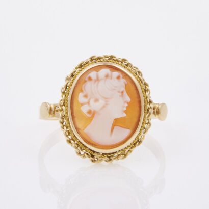 18ct Yellow Gold, Hand Carved Cameo Ring