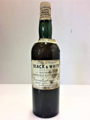 (1) Buchanan's "Black & White' Old Scotch Whisky (bottling from 1950/60s)