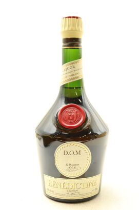 (1) DOM Benedictine Liqueur, 40% ABV, 700ml