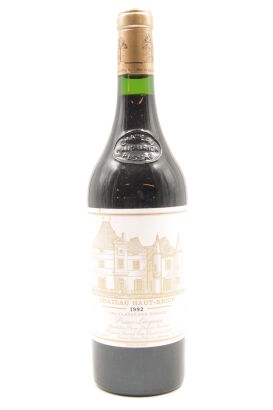 (1) 1992 Chateau Haut-Brion, Pessac-Leognan [JR17]