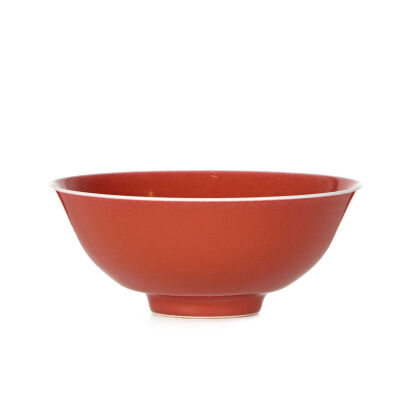 A Chinese Copper-red Glazed Porcelain Bowl (Qing Dynasty Qian Long Mark)