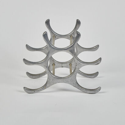 A Bench-Top Wine Rack