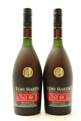 (2) Remy Martin VSOP Cognac Fine Champagne, France, 40% ABV