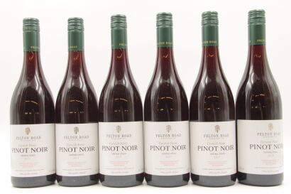 (6) 2015 Felton Road Cornish Point Pinot Noir, Central Otago