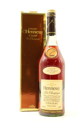 (1) Hennessy V.S.O.P. Fine Champagne Cognac, France