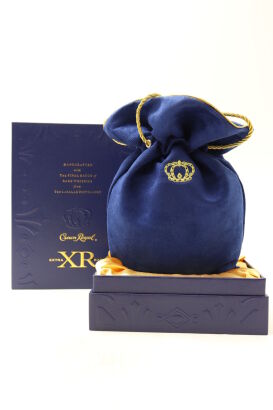 (1) Crown Royal 'Blue LaSalle Edition' XR Extra Rare Whisky, 40% ABV