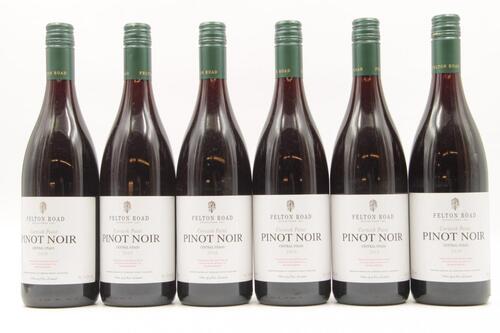 (6) 2010 Felton Road Cornish Point Pinot Noir, Central Otago