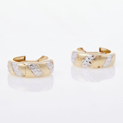 9ct Yellow Gold, Hoop Earrings in a Diamond Cut Design.