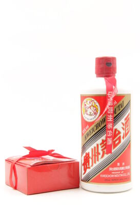 (1) 2015 Kweichow Moutai Baijiu, China