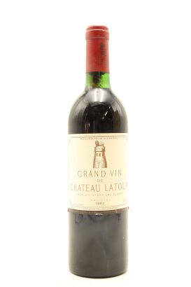 (1) 1982 Chateau Latour, Pauillac [JR19.5] [WS98]