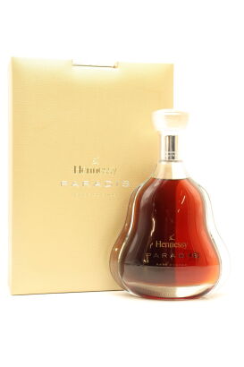 (1) Hennessy Paradis Rare Cognac, France, 40% ABV