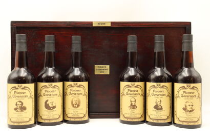 (1) Maxwell Wines Pioneer Governors Port Set, Six bottles Sold as One lot (OWC)