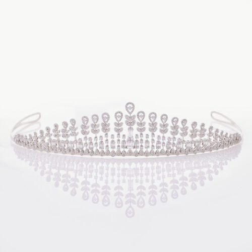 18ct White Gold, 4.14ct Modern Diamond Tiara