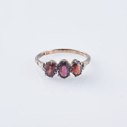 9ct Antique Garnet Ring